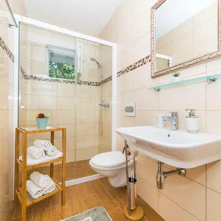 Prelesnik Apartment
